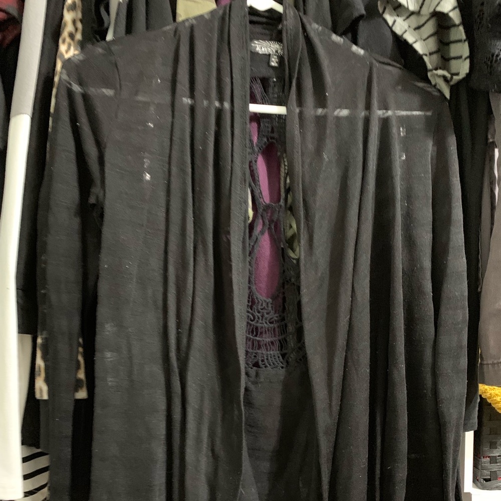 Black skull cardigan